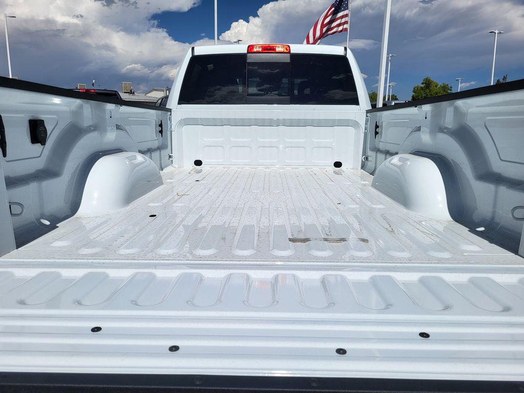 2026 RAM 2500 TRADESMAN CREW CAB 4X4 8' BOX — миниатюра 31