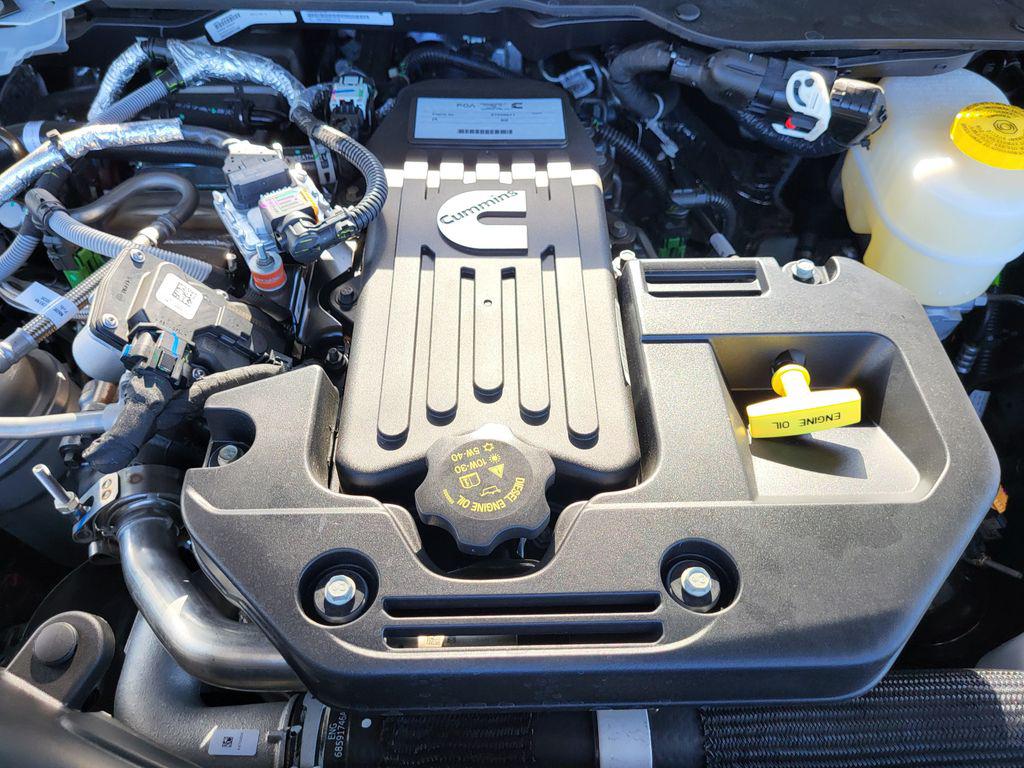 صورة مصغرة 31 لـ 2026 RAM 2500 TRADESMAN CREW CAB 4X4 8' BOX