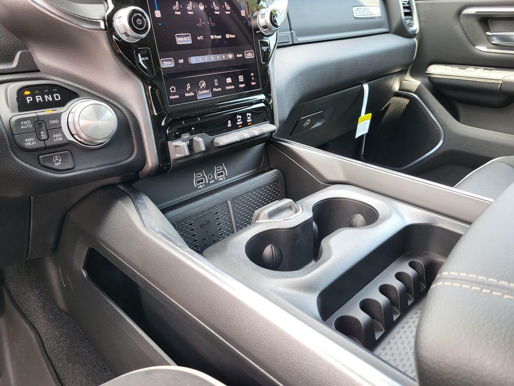2026 RAM 1500 LARAMIE — миниатюра 21