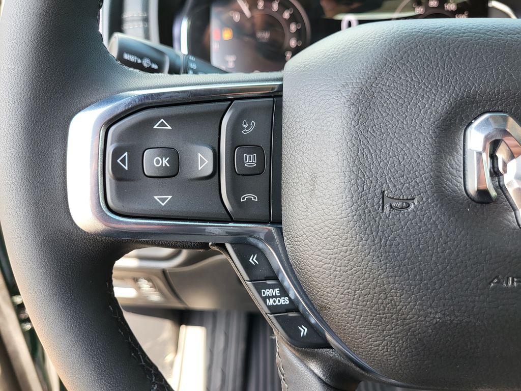 صورة مصغرة 28 لـ 2026 RAM 1500 LARAMIE