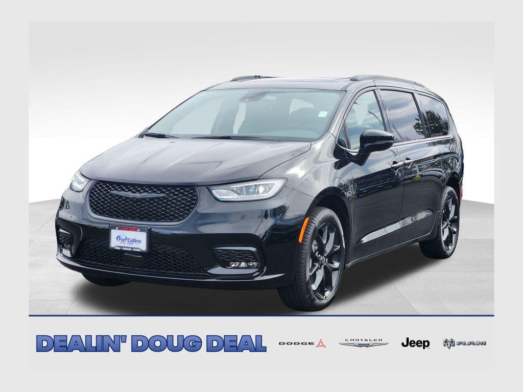 New 2026 Chrysler Pacifica Limited