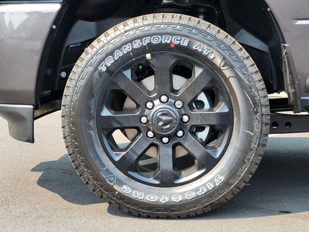 2026 RAM 2500 TRADESMAN CREW CAB 4X4 6'4' BOX — фото 10