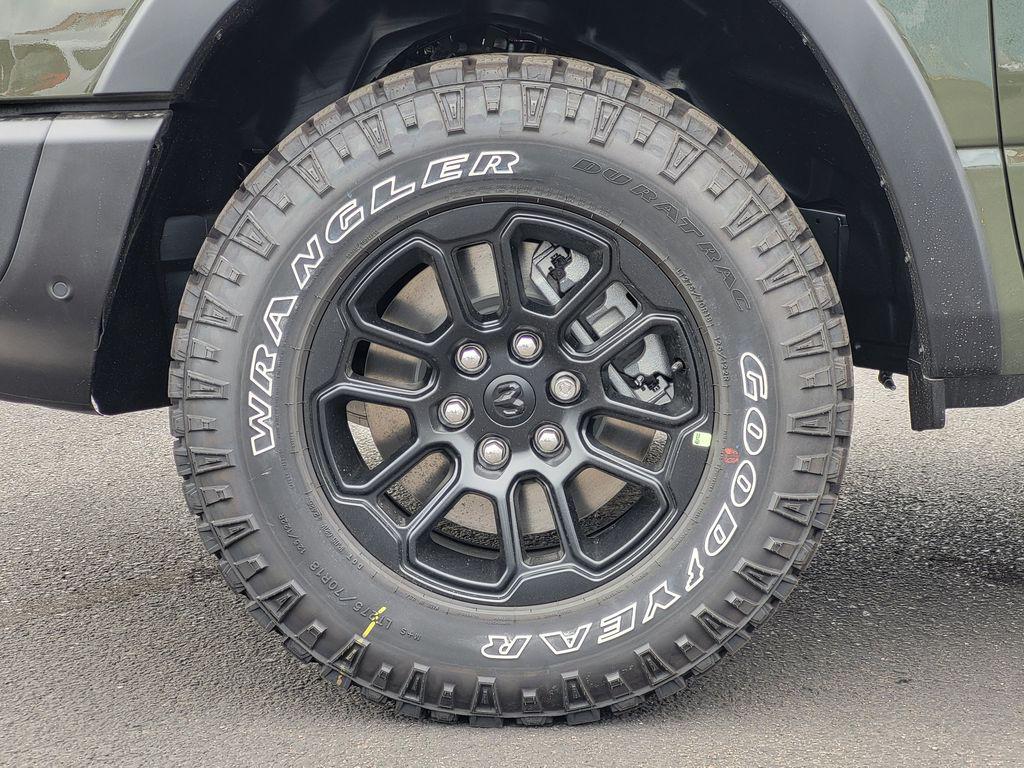 2026 RAM 1500 REBEL — фото 10