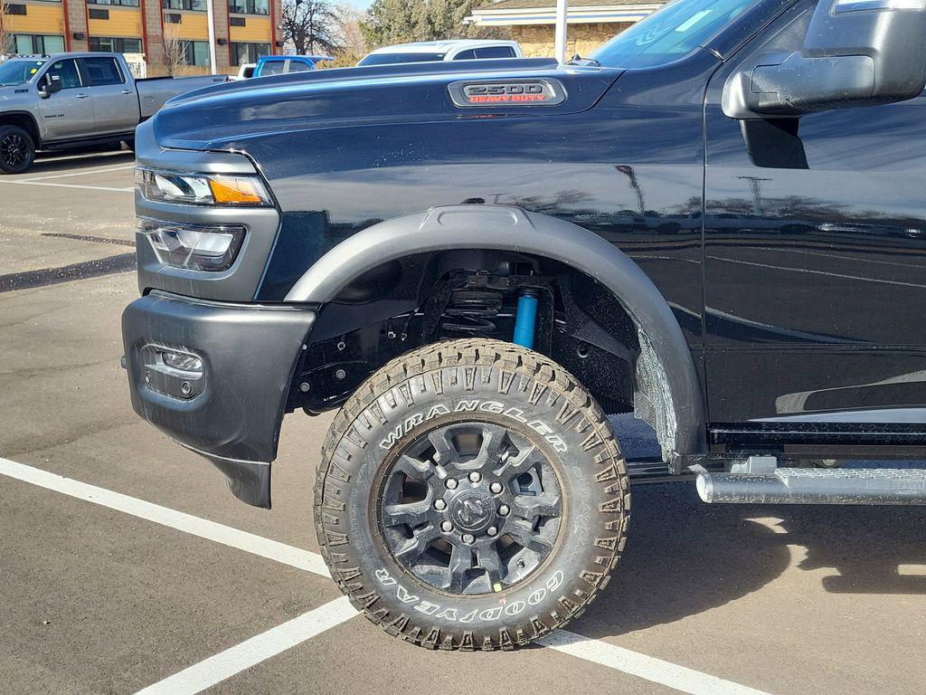 2026 RAM 2500 TRADESMAN CREW CAB 4X4 6'4' BOX — фото 9