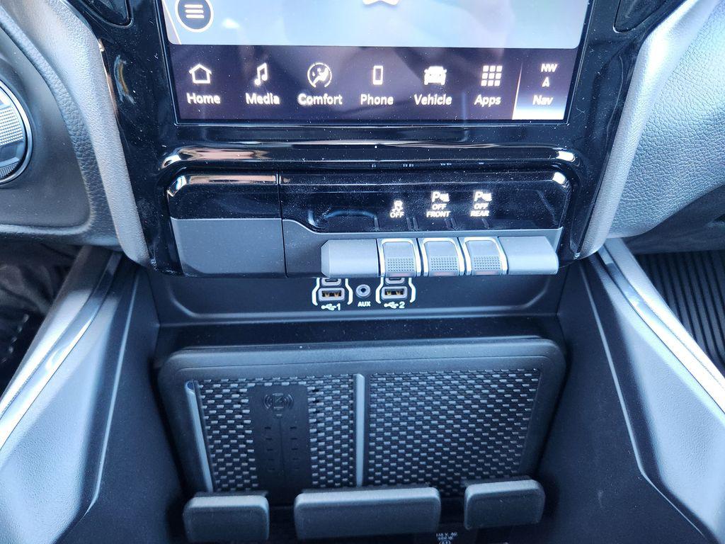 2026 RAM 1500 LARAMIE 缩略图 19