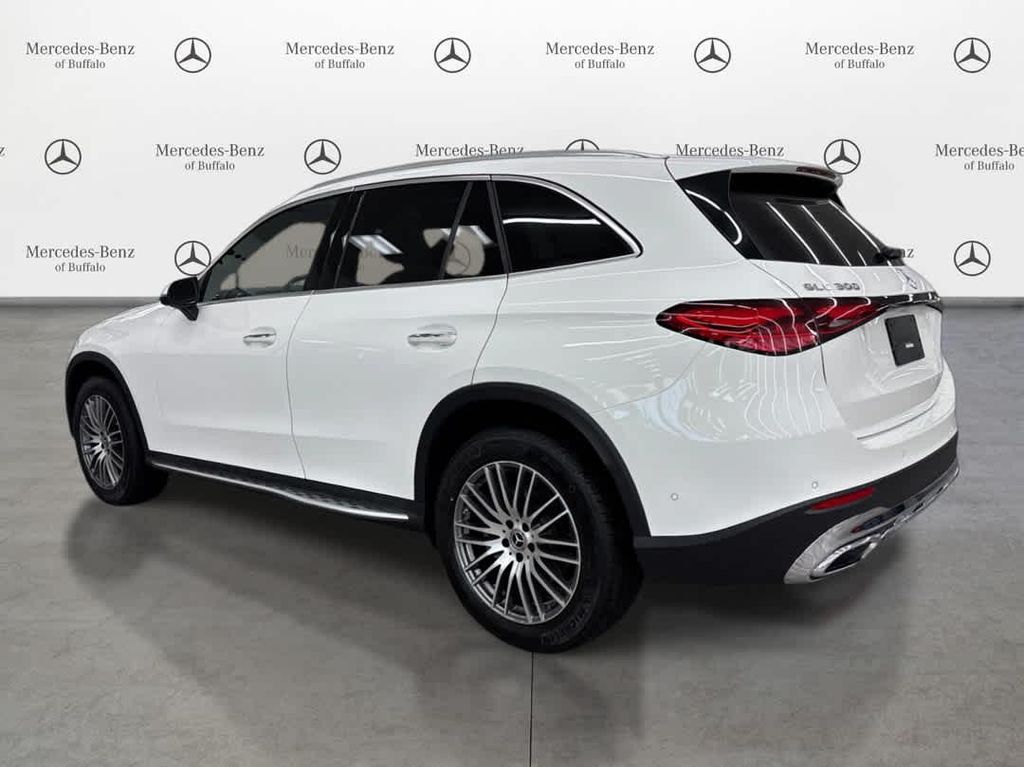 صورة 7 لـ 2026 Mercedes-BENZ GLC