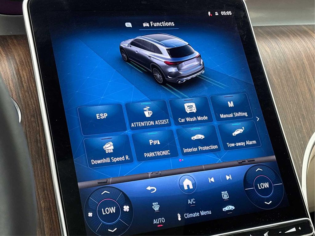 صورة مصغرة 43 لـ 2026 Mercedes-BENZ GLC