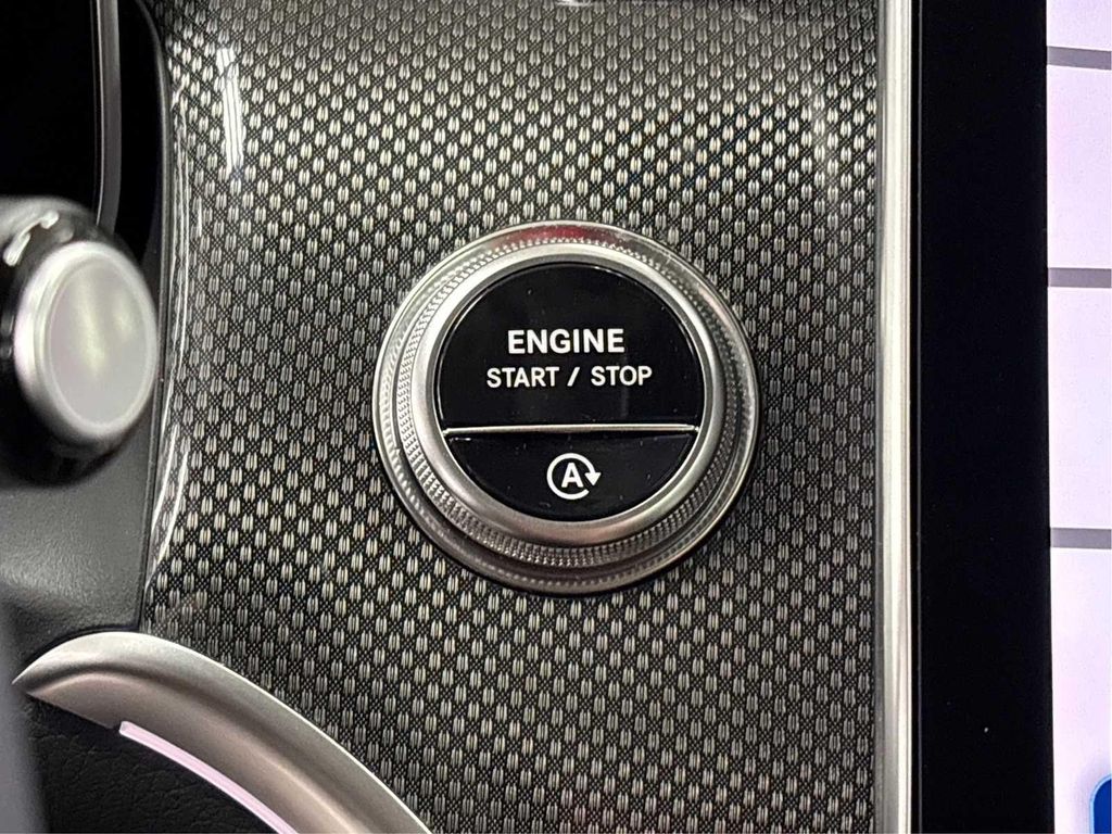 صورة مصغرة 31 لـ 2026 Mercedes-BENZ GLC