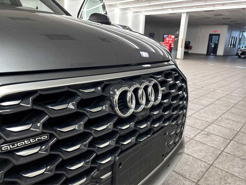 صورة مصغرة 15 لـ 2022 AUDI Q5 45 S LINE PREMIUM PLUS