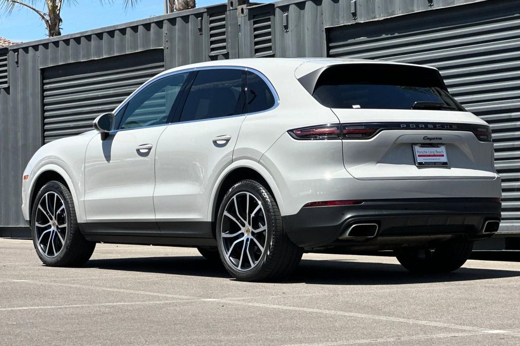 PORSCHE CAYENNE - 3