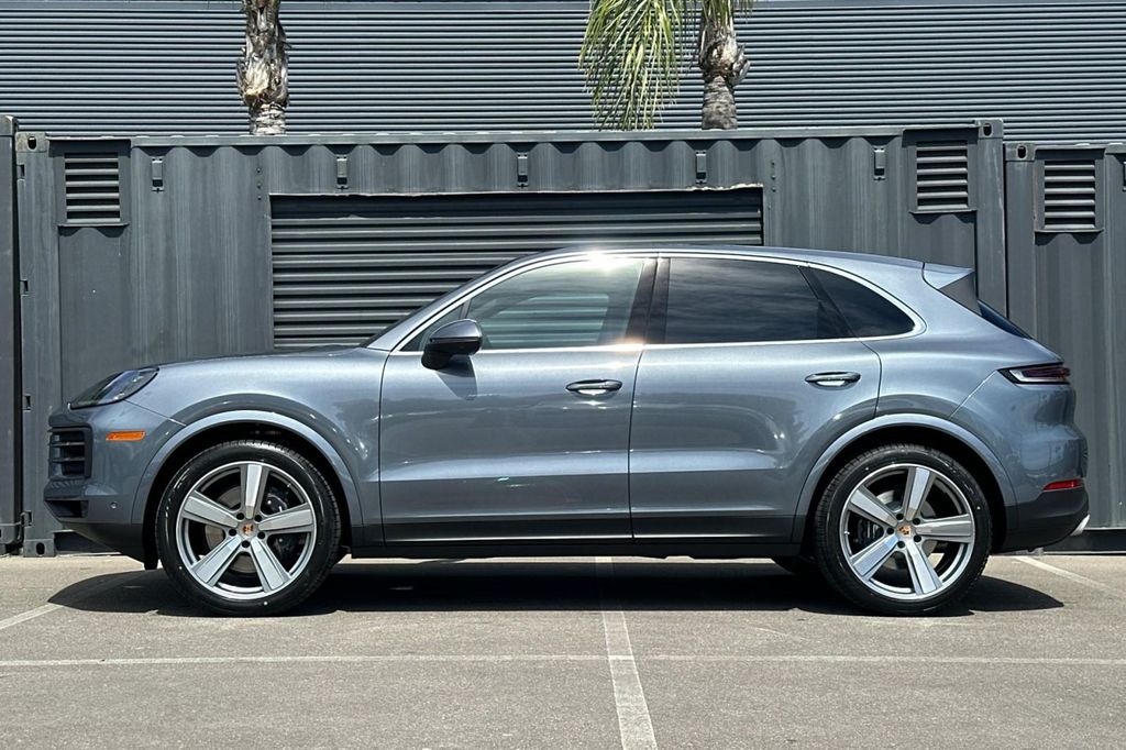 PORSCHE CAYENNE - 2