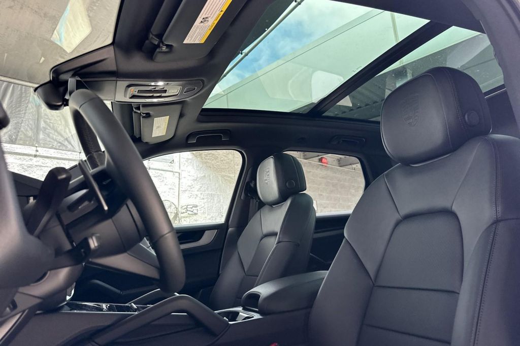2026 Porsche CAYENNE 照片 5