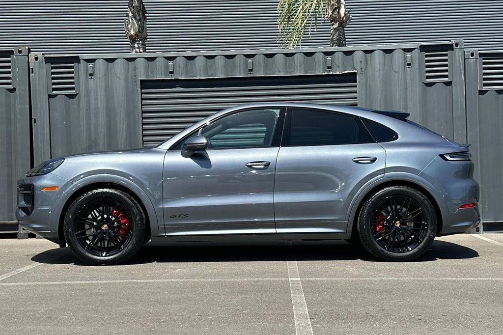 PORSCHE CAYENNE - 2