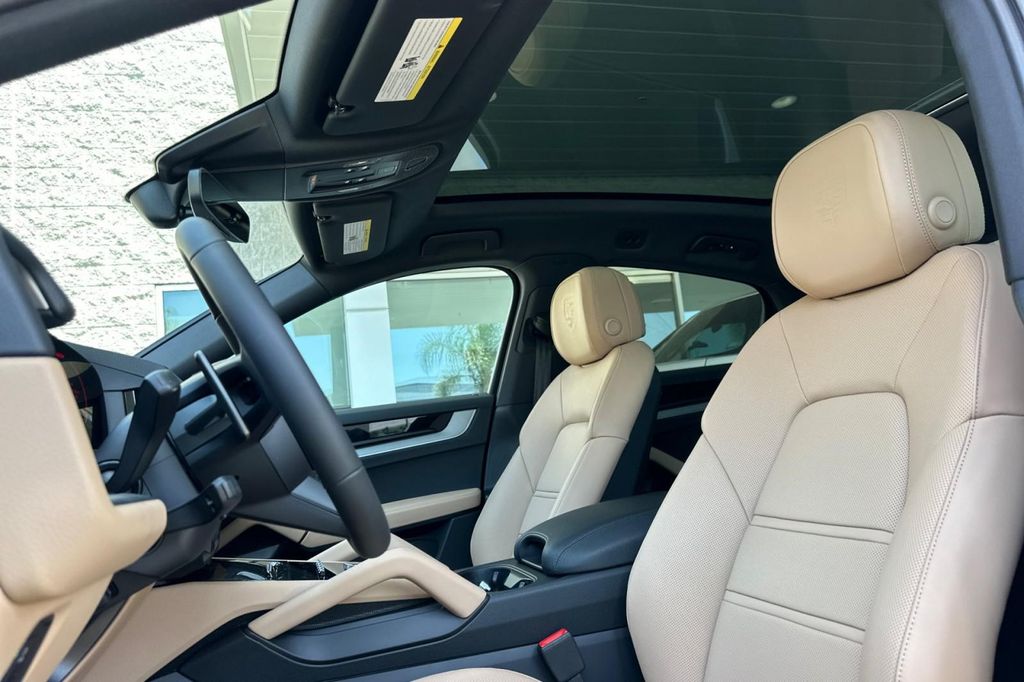 PORSCHE CAYENNE - 5