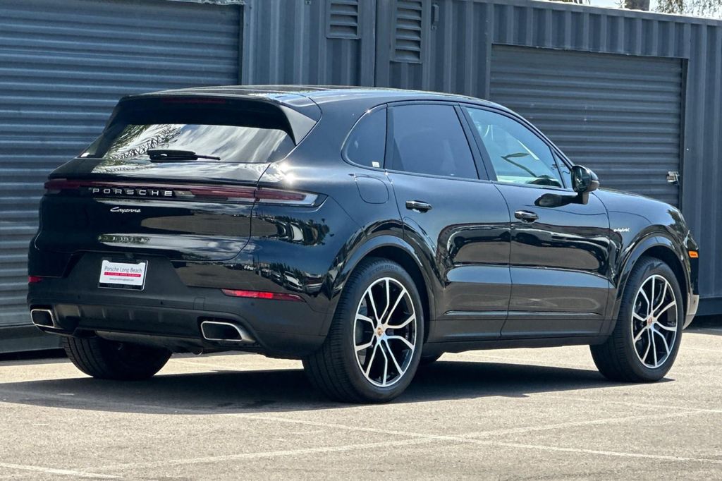 PORSCHE CAYENNE - 8