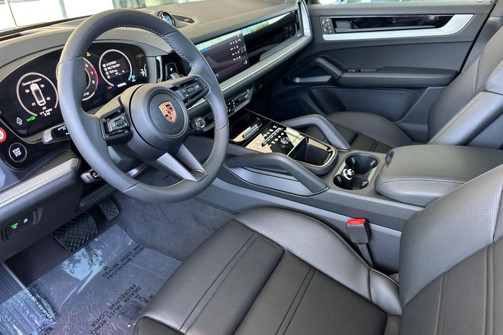 PORSCHE CAYENNE - 4
