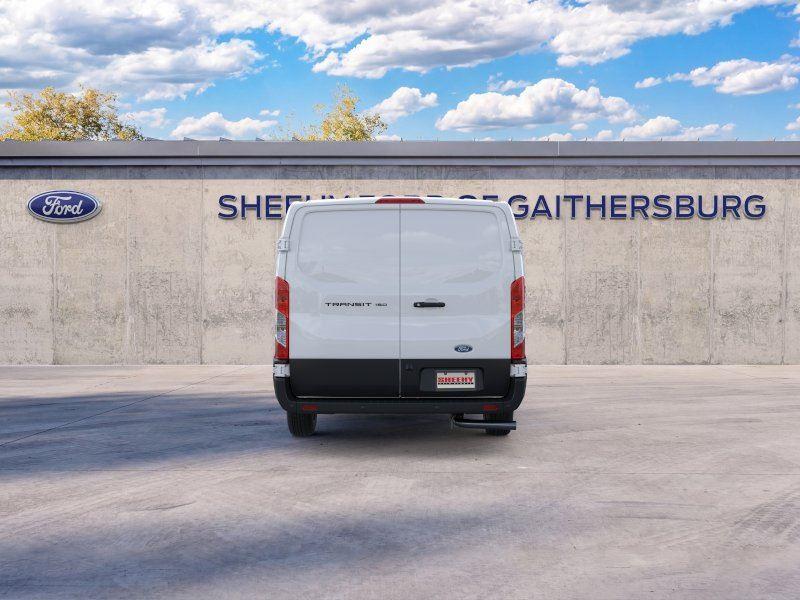 صورة 6 لـ 2026 FORD TRANSIT-150 BASE