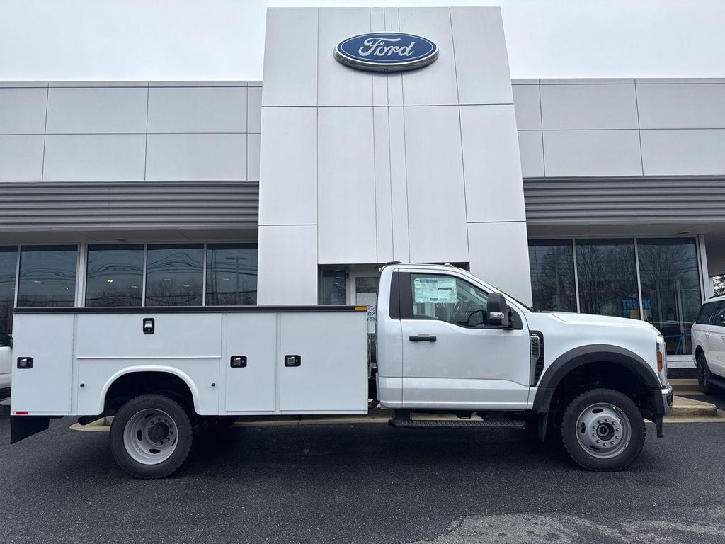 New 2026 Ford F-450 DRW