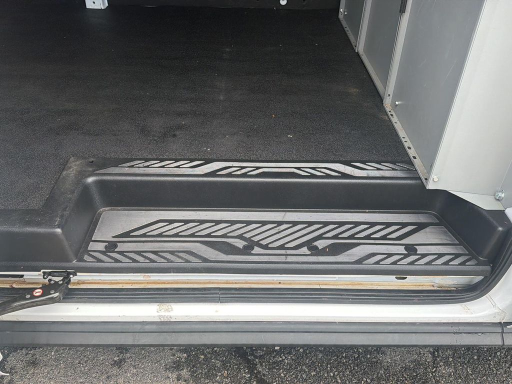 2024 FORD TRANSIT-350 BASE thumbnail 23