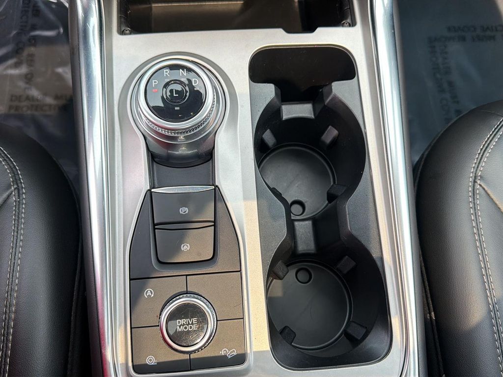 2024 FORD EXPLORER XLT — миниатюра 17