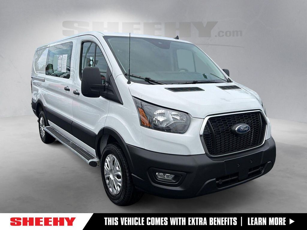 2025 Ford Transit-250 Low Roof