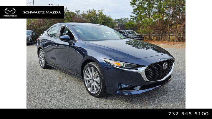 New 2026 Mazda Mazda3 FWD w/Preferred Package