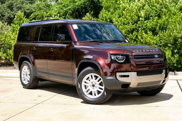 2026 LAND Rover DEFENDER P300 S — фото 7