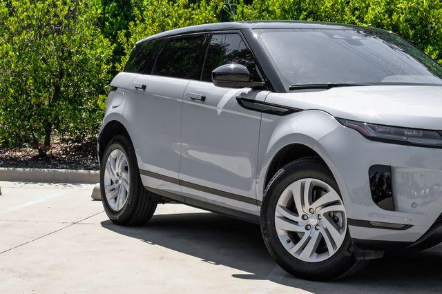 صورة 8 لـ 2026 LAND Rover RANGE ROVER EVOQUE CORE S