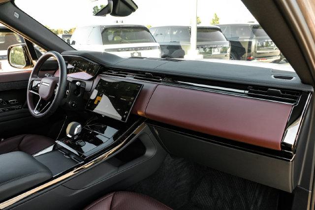 2024 LAND Rover RANGE ROVER SPORT DYNAMIC SE — миниатюра 18