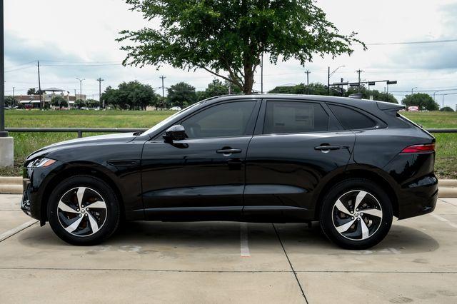 صورة مصغرة 11 لـ 2026 Jaguar F-PACE P250 R-DYNAMIC S