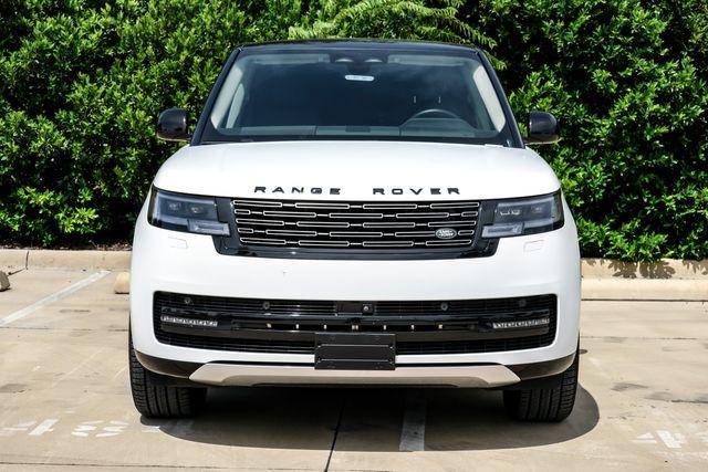 صورة 6 لـ 2024 LAND Rover RANGE ROVER P400 SE