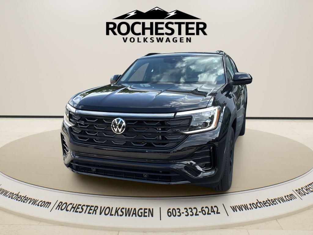 New 2026 Volkswagen Atlas Cross Sport 2.0T SEL R-Line Black