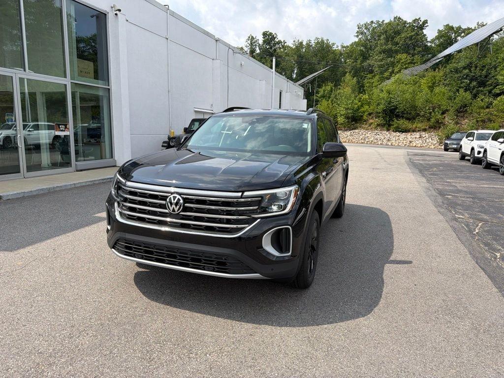 New 2026 Volkswagen Atlas 2.0T SE W/TECHNOLOGY