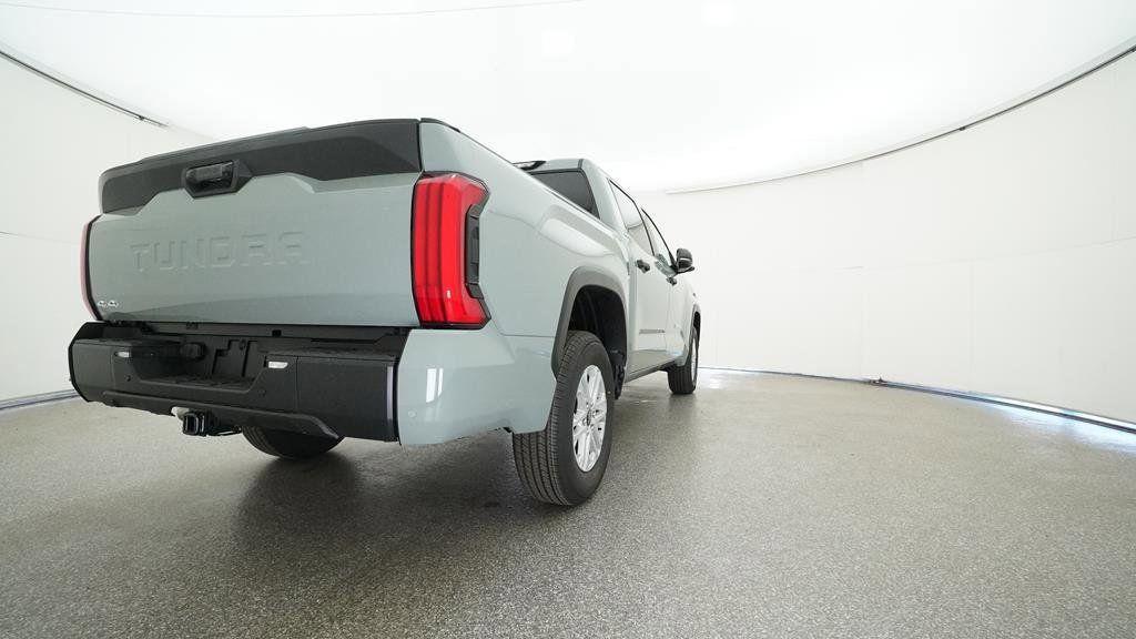 TOYOTA TUNDRA - 10