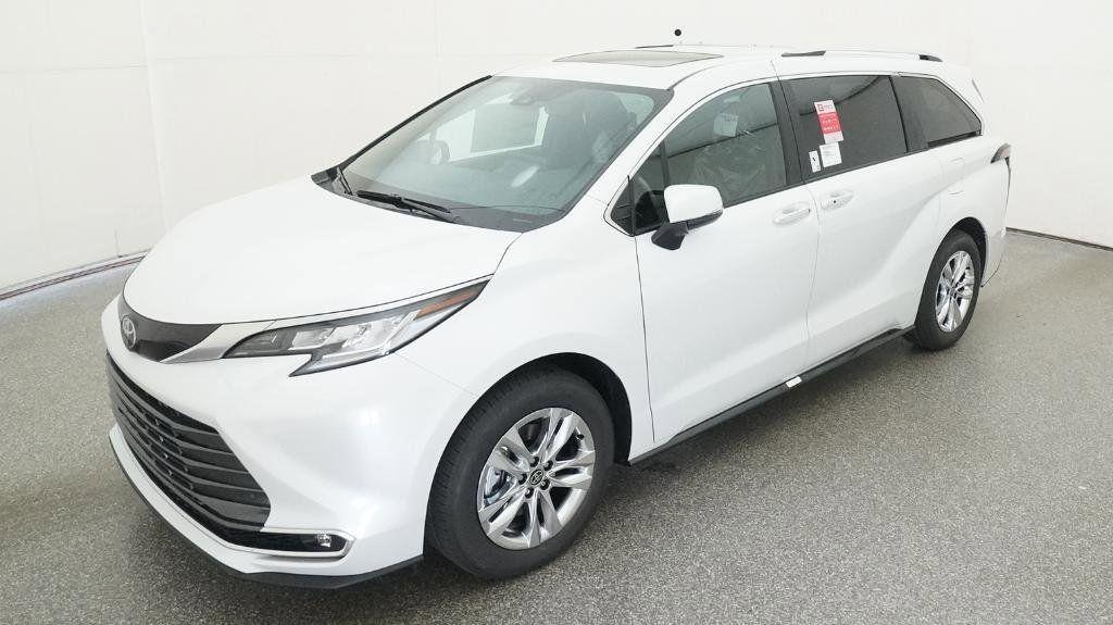 New 2026 Toyota Sienna Limited