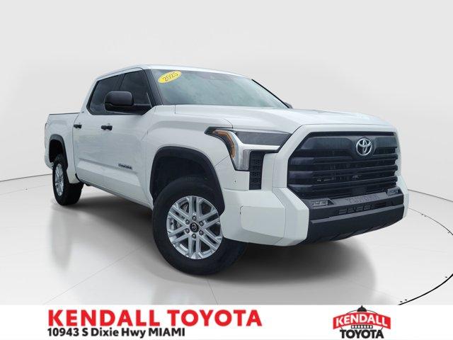 صورة 1 لـ 2025 Toyota TUNDRA SR5