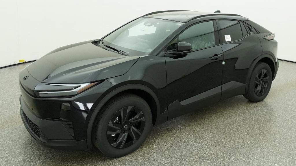 New 2026 Toyota C-HR SE