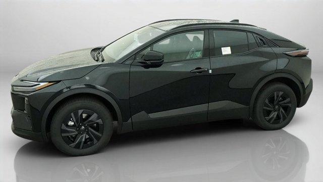 2026 Toyota C-HR SE — фото 3