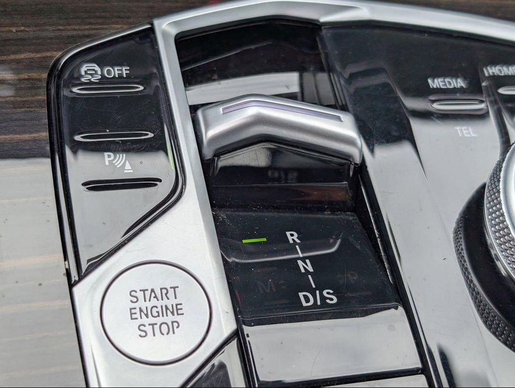 2025 BMW X7 XDRIVE40I 缩略图 20