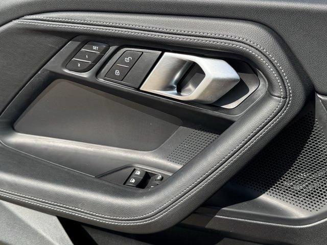 صورة مصغرة 27 لـ 2025 BMW 230 230I