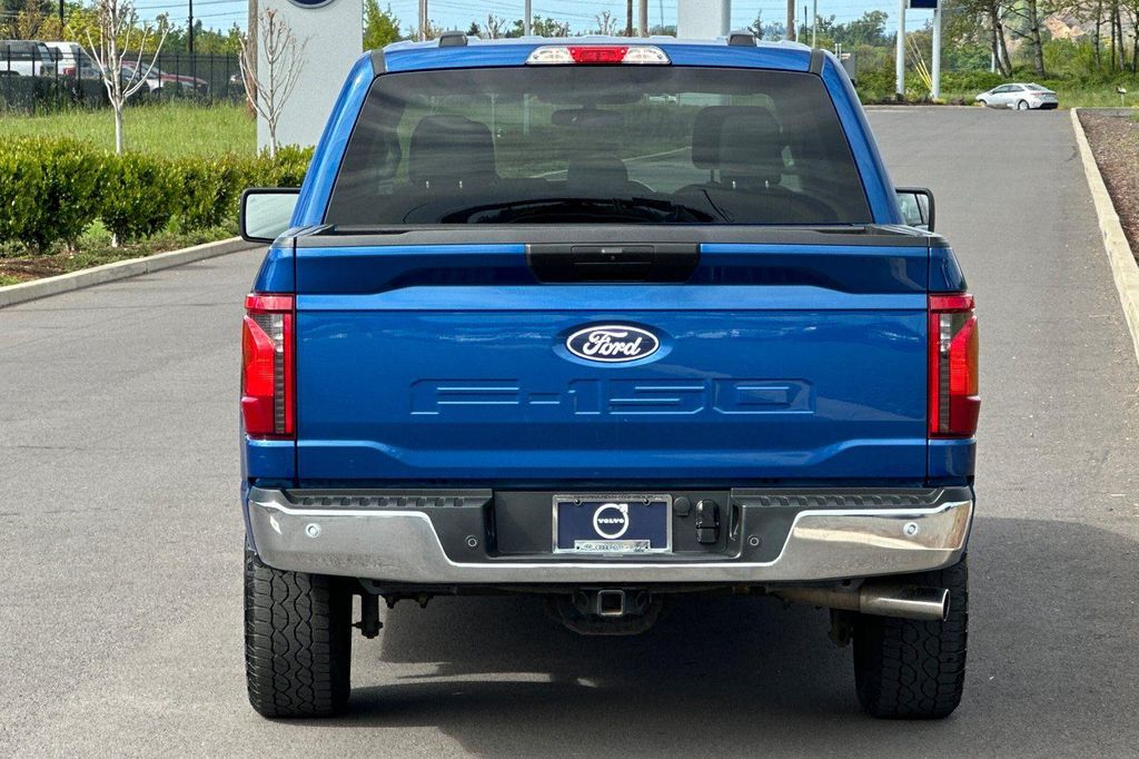 FORD F-150 XLT - 4