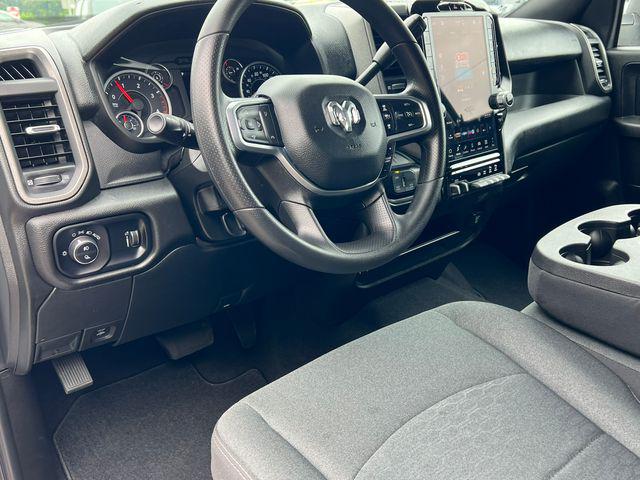 2025 RAM 2500 TRADESMAN CREW CAB 4X4 6'4' BOX — миниатюра 20