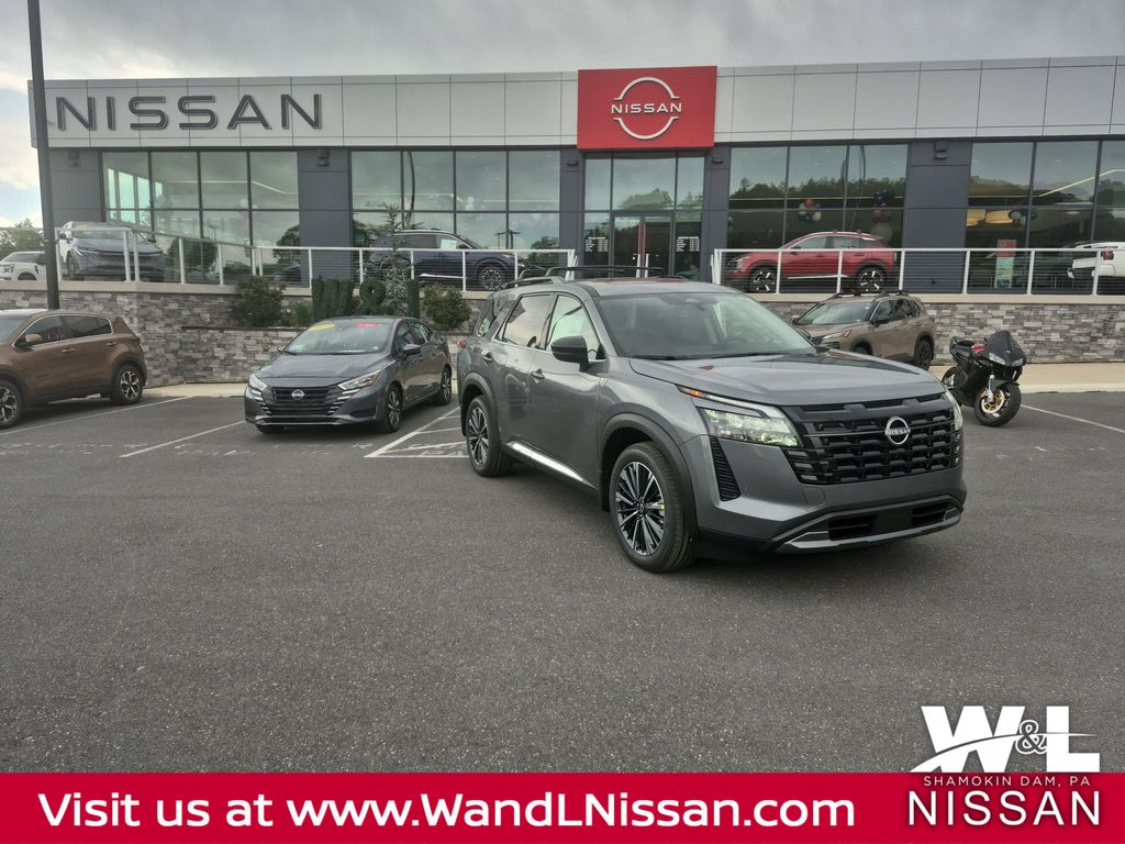 New 2026 Nissan Pathfinder Platinum