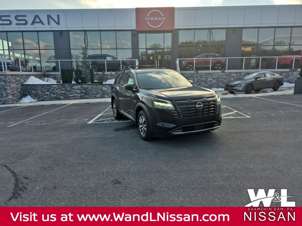 New 2026 Nissan Pathfinder SL