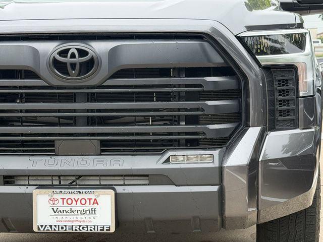 TOYOTA TUNDRA - 7