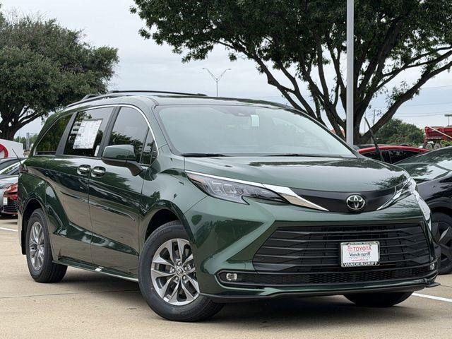New 2026 Toyota Sienna XLE