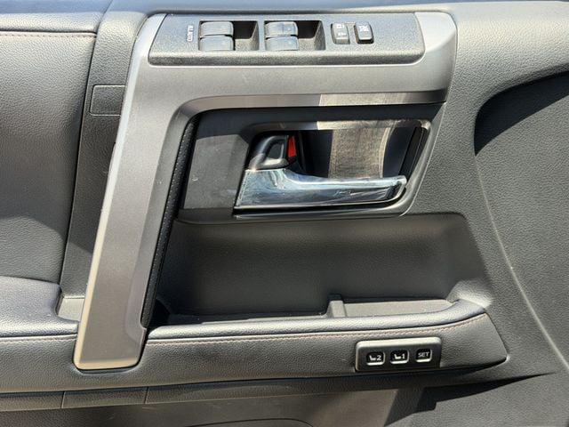صورة مصغرة 23 لـ 2023 Toyota 4RUNNER LIMITED
