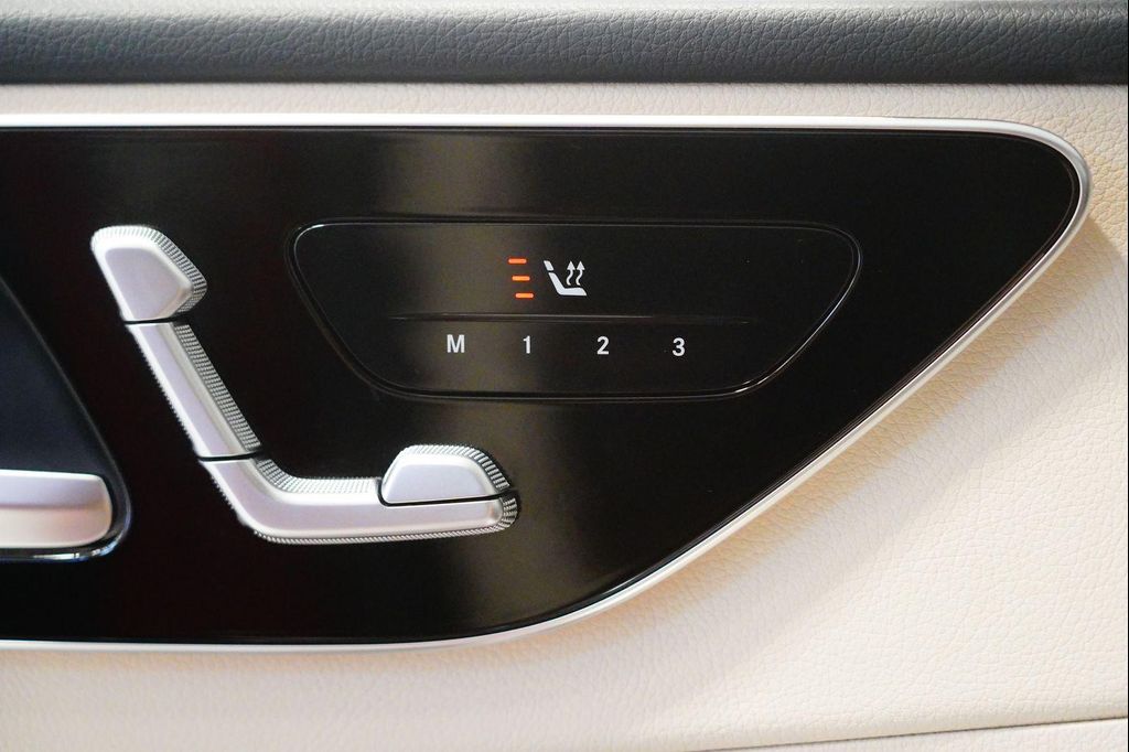 صورة مصغرة 26 لـ 2026 Mercedes-BENZ C-CLASS