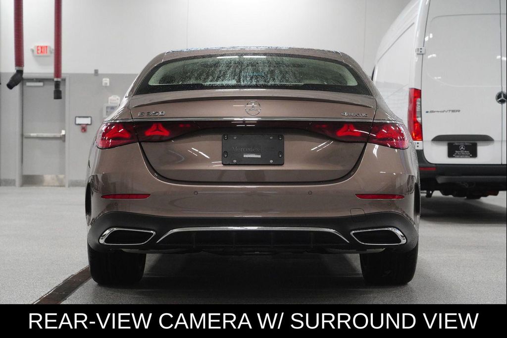 MERCEDES-BENZ E-CLASS - 6