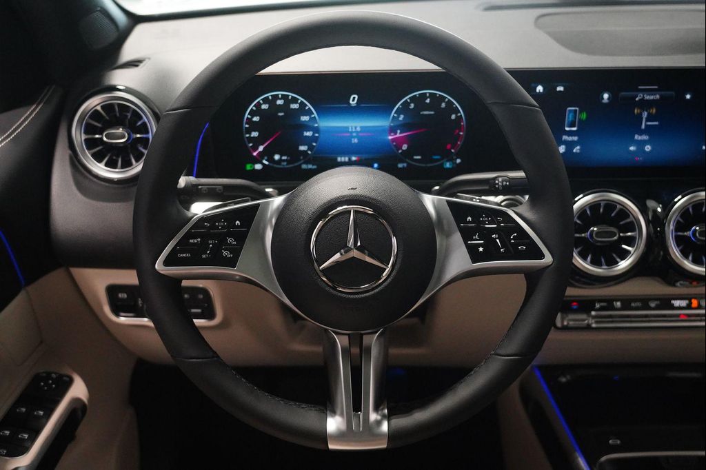 2026 Mercedes-BENZ GLB 缩略图 15